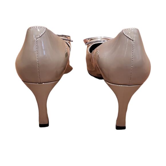 Christine Shell Patent Leather Tan Buckle Heels Size 35 EU (5 US) - Picture 2 of 9